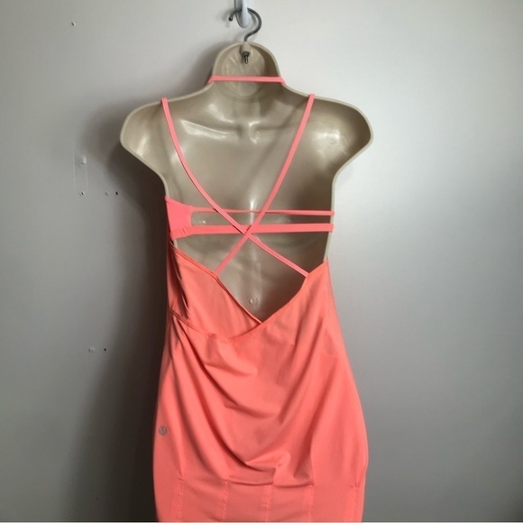 Lululemon Flow and Go Tank Top Pop Orange size 4 1591 - Picture 2 of 3